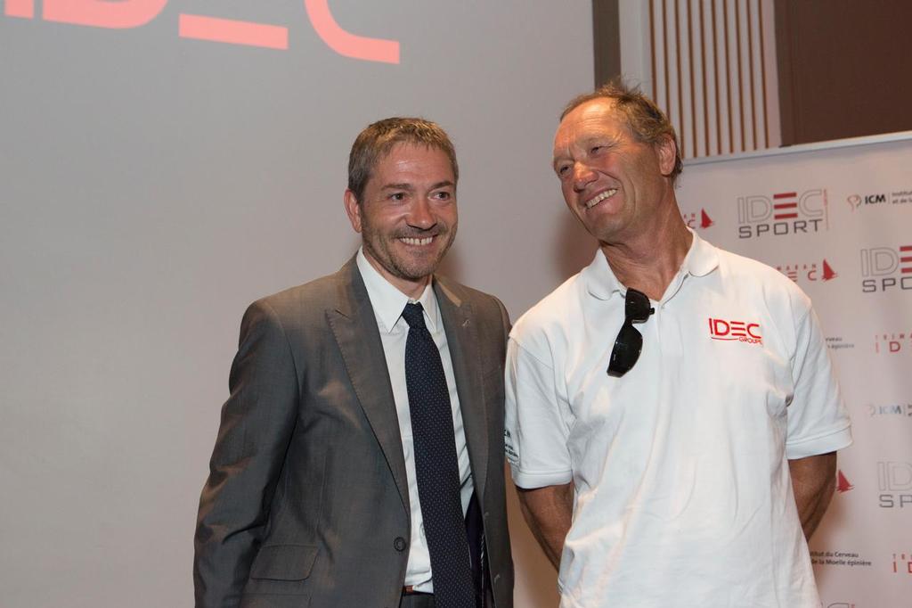 Patrice Lafargue (President of the IDEC Group) and Francis Joyon - rancis Joyon set to tackle the North Atlantic © Aurimages / Groupe IDEC